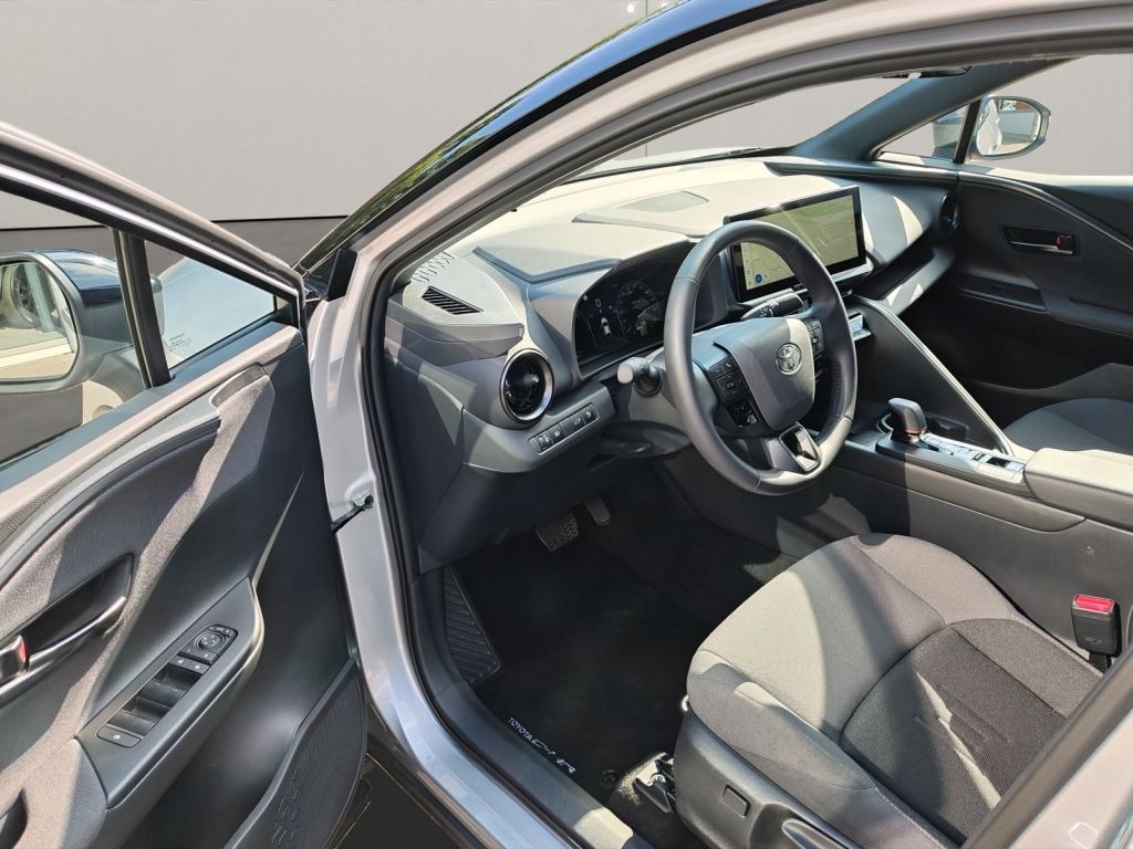 Toyota C-HR 1.8 Hybrid Team Deutschland 15 J. Garantie