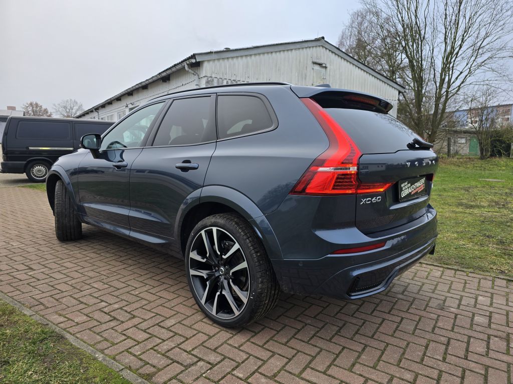 Volvo XC60 B4 D AWD Ultimate - Samsaru's Car Outlet