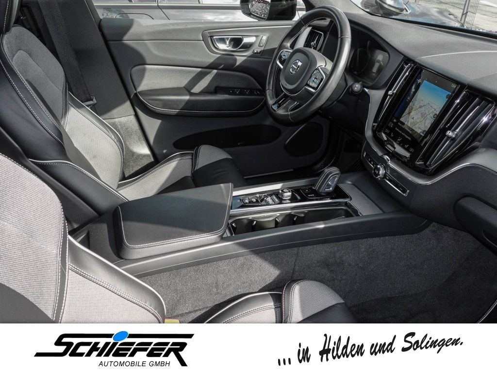 Volvo XC60 T6 AWD Recharge Geartronic RDesign