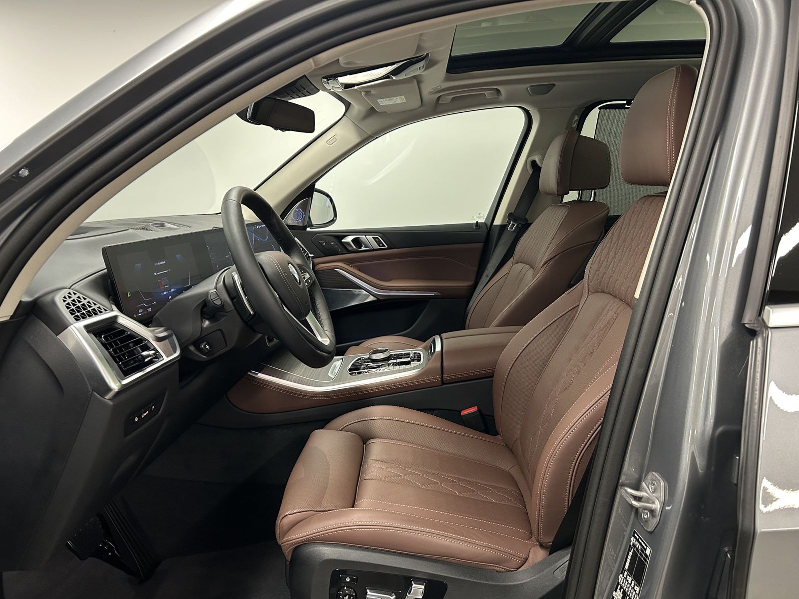 BMW X5 xDrive40i M Sportpaket AHK B&W Pano. DAB Driv