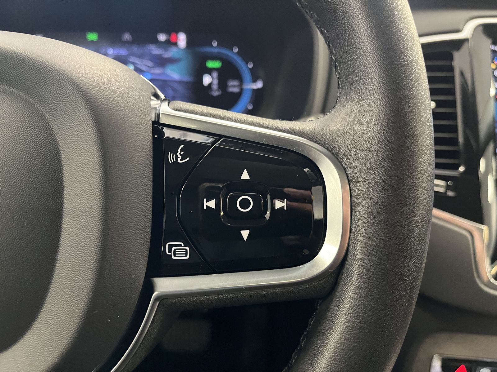 Volvo XC90 Plus Bright T8 Recharge AWD*7-Sitzer*Leder*