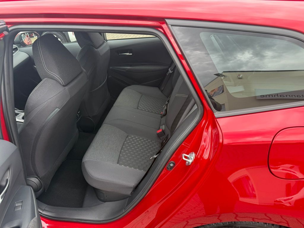 Toyota Corolla 1.8 Hybrid Touring Sp. Business Edition