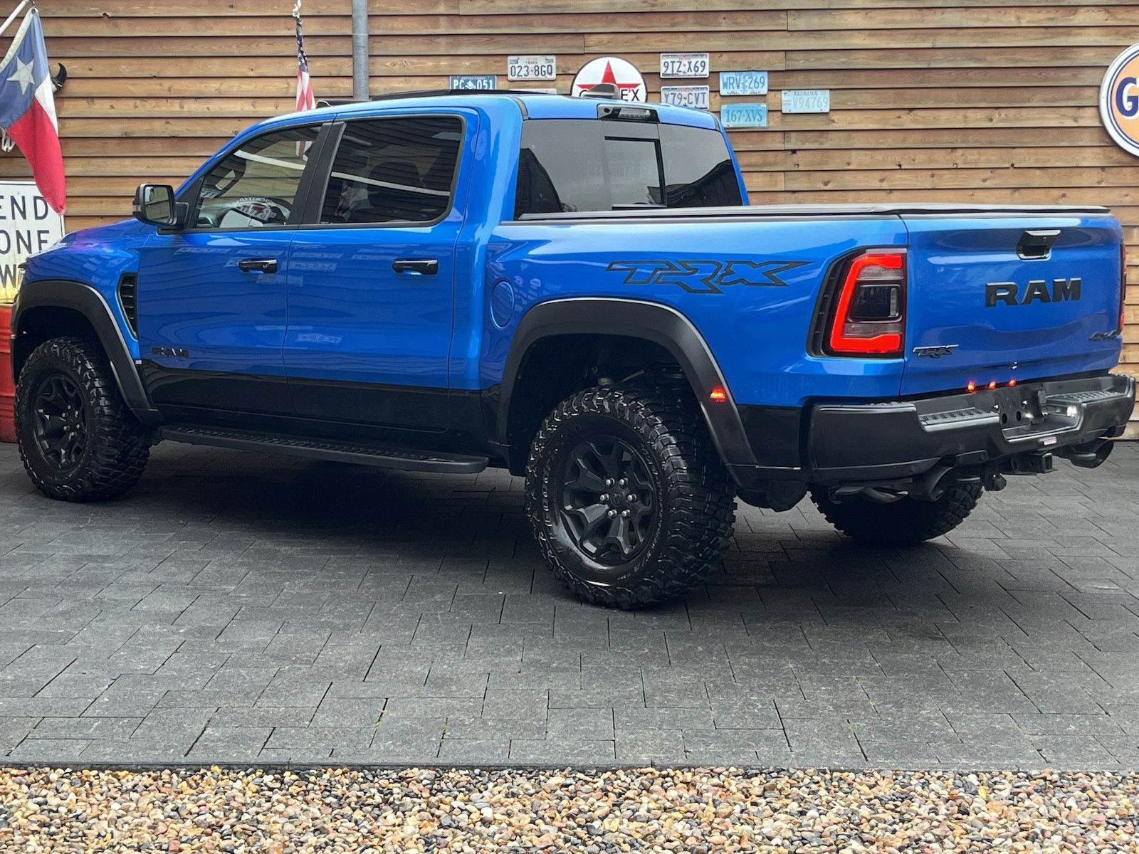 Dodge RAM 1500 TRX 6.2 H&K ACC 360° LVL2 Head-UP Pano