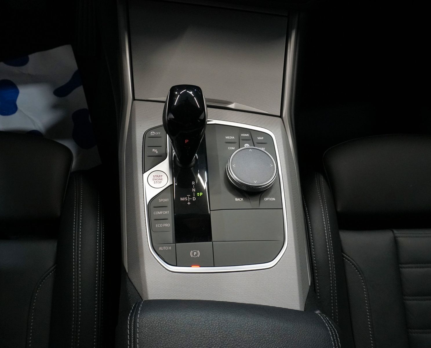 BMW 320 d xDrive - Samsaru's Car Outlet