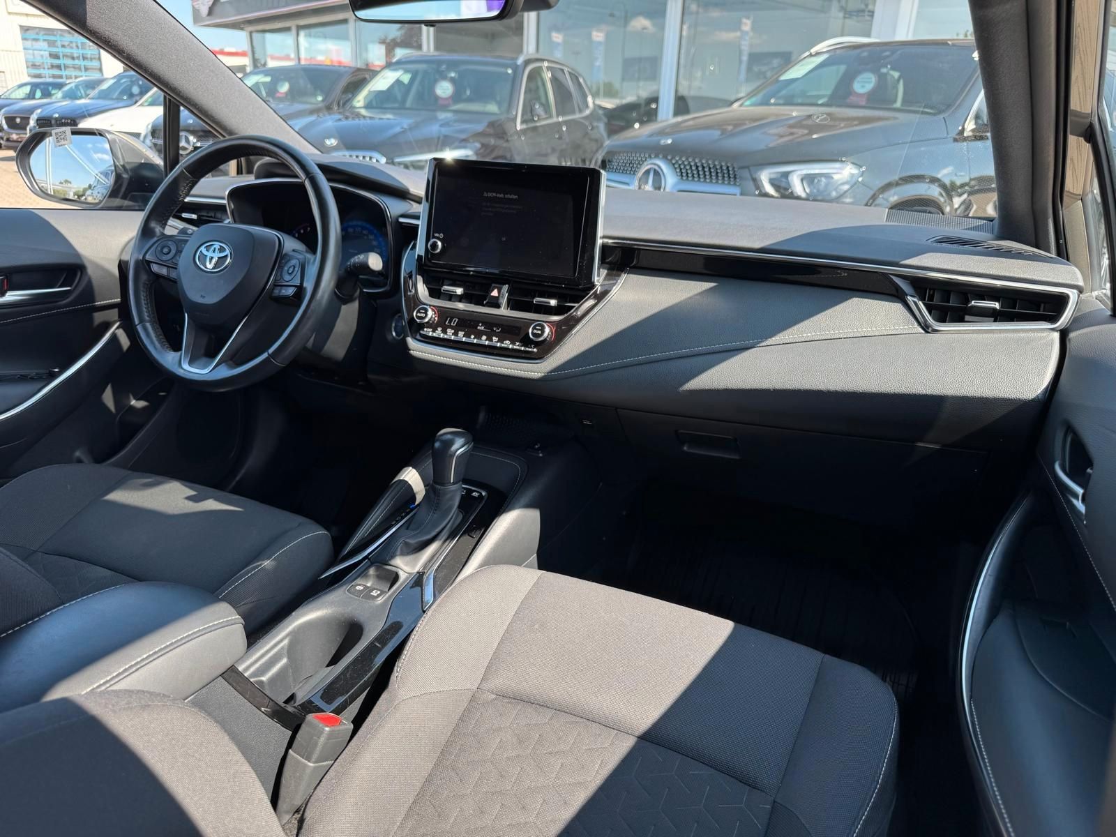 Toyota Corolla Touring Sports Hybrid Business Edition - Samsaru's Car Outlet