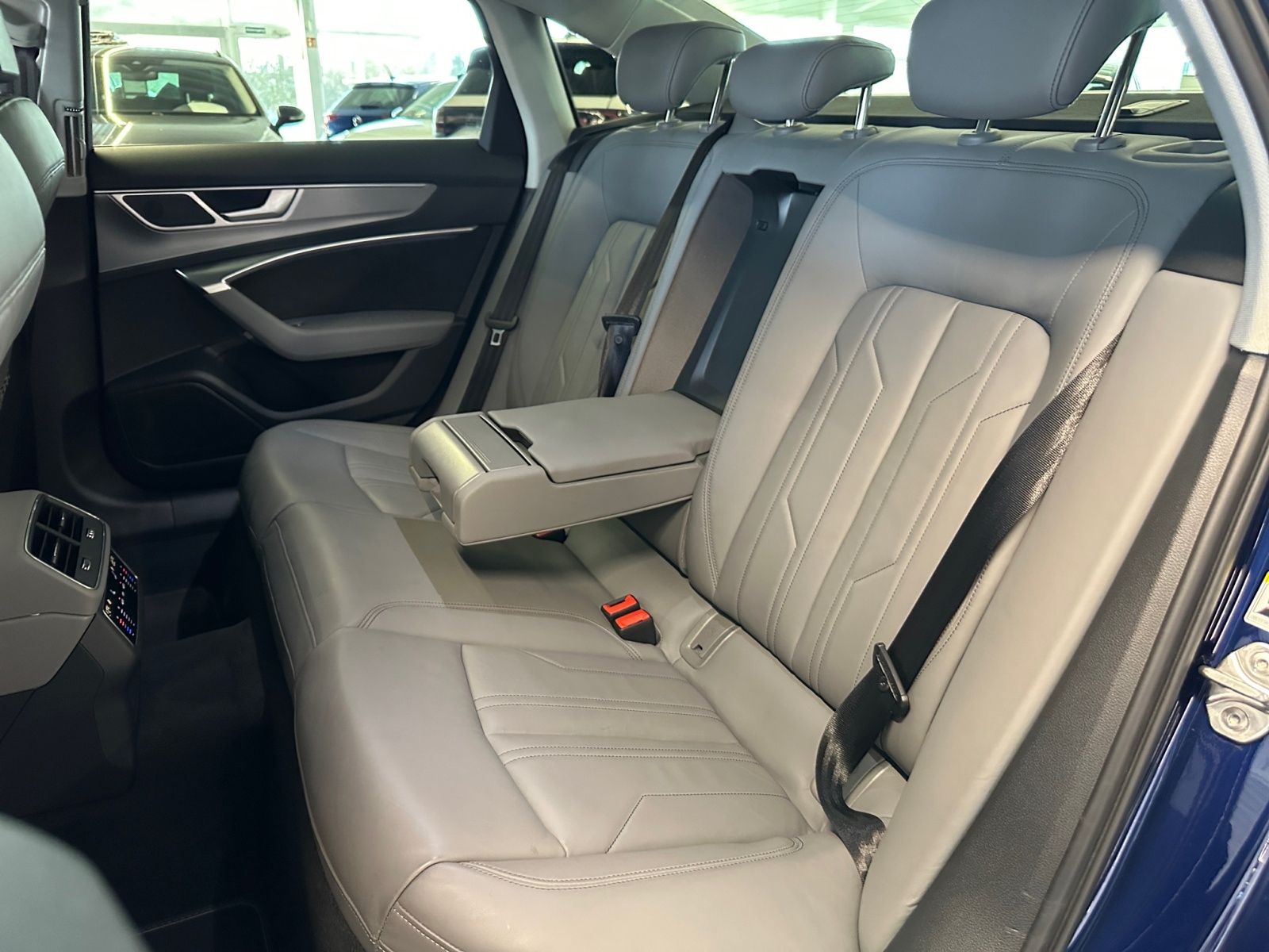 Audi A6 Lim. S line 55 TFSIe quattro - Samsaru's Car Outlet