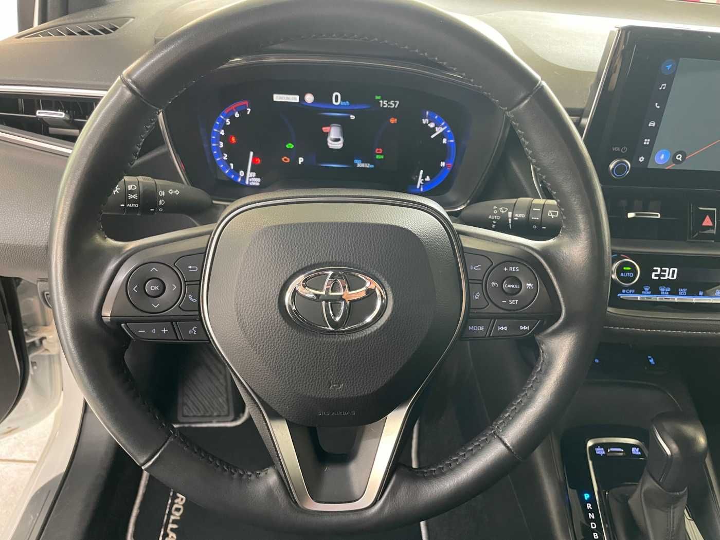 Toyota Corolla Touring Sports Hyb 1.8 - Samsaru's Car Outlet