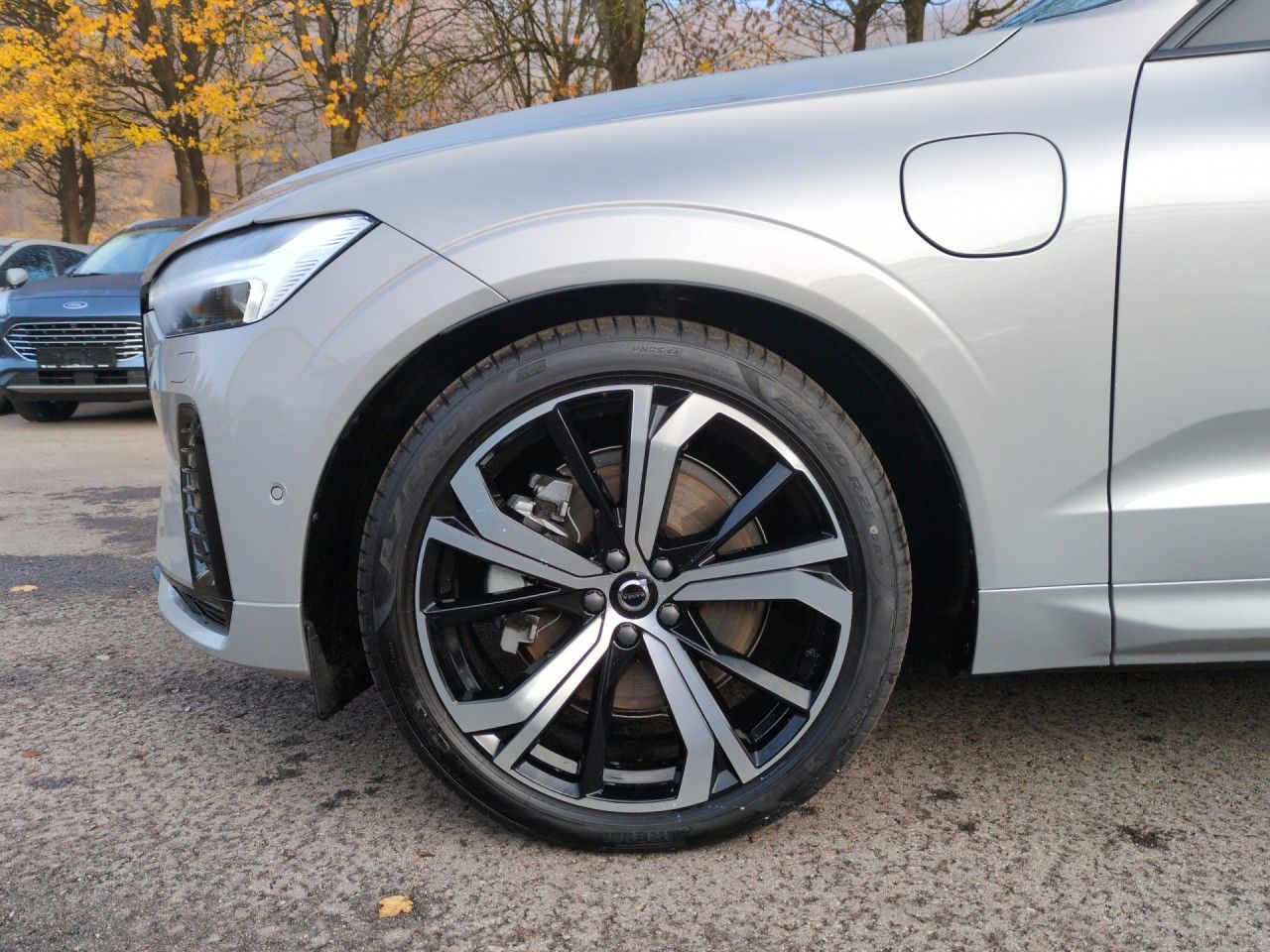 Volvo XC60 T8 Recharge Ultra Dark Plug-In Hybrid AWD