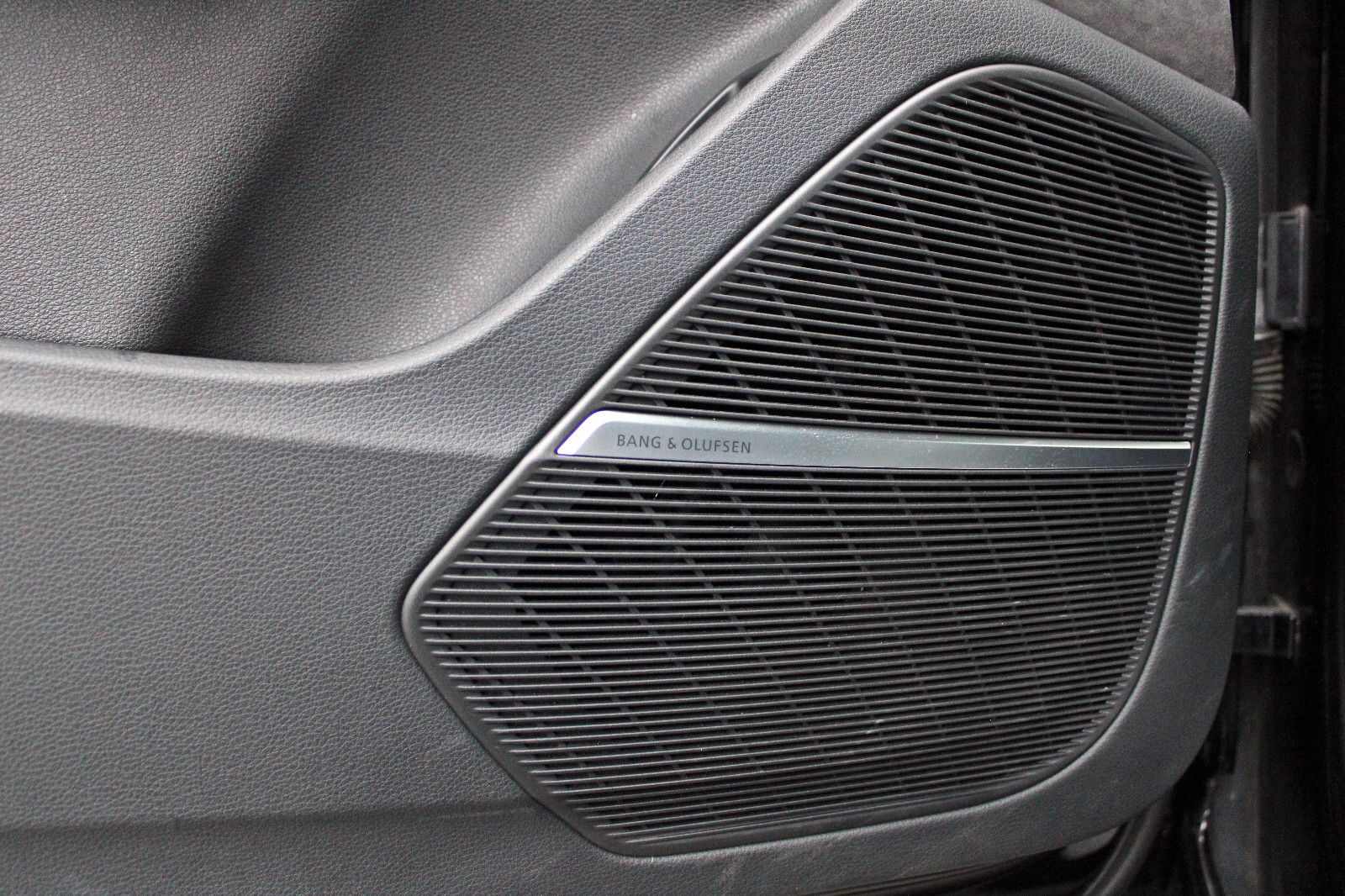 Audi Q7 50TDI qu S LINE PANO AHK STANDHZ 7-SITZER HuD