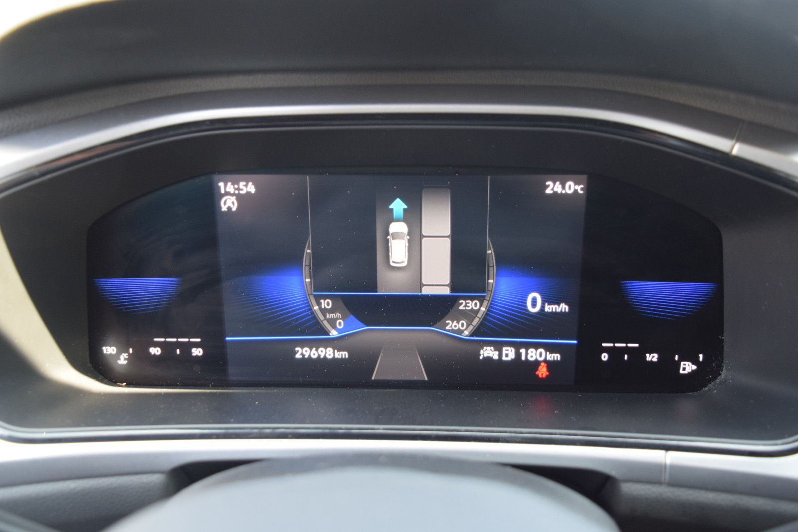 Volkswagen T-Roc Life - Samsaru's Car Outlet
