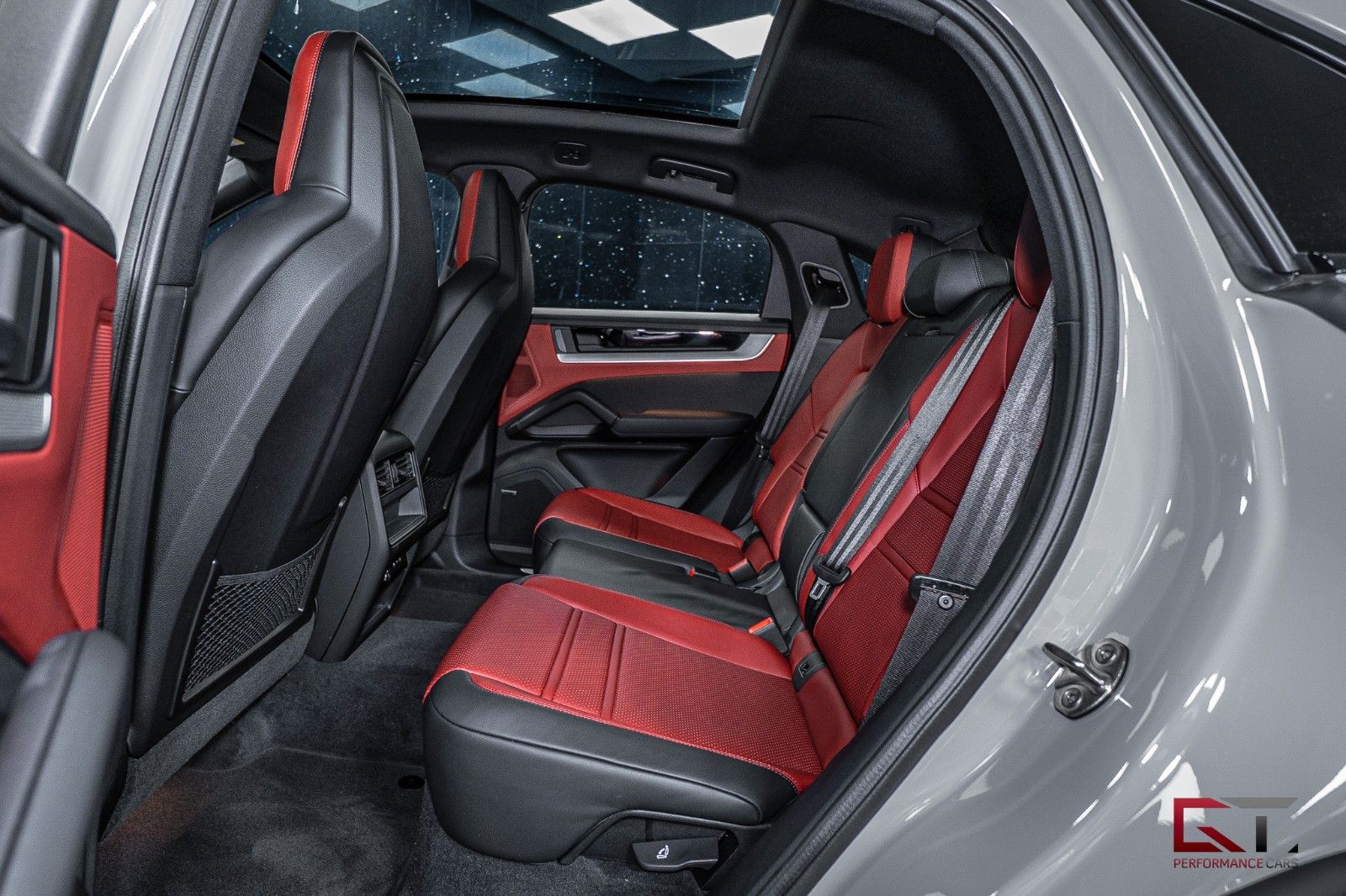 Porsche Cayenne E-Hyb Coupé Sp-Design 21" Pano Trailer
