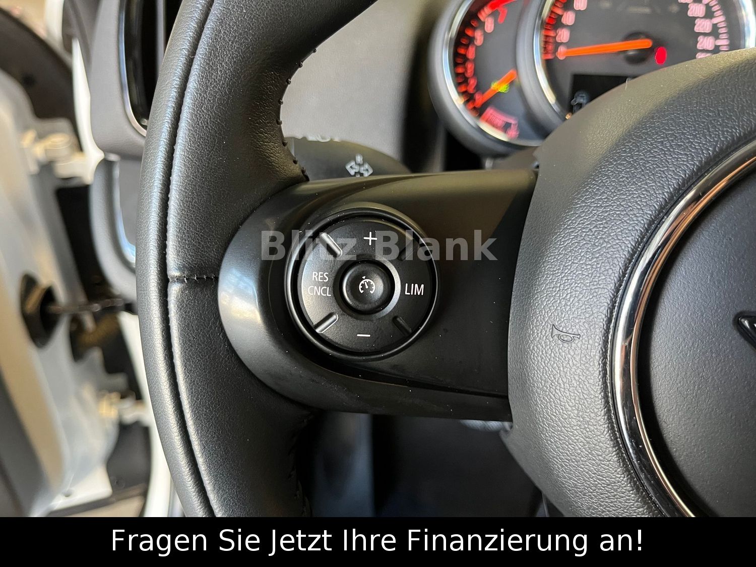 MINI Cooper Countryman - Samsaru's Car Outlet