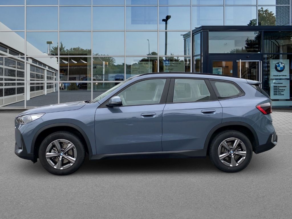 BMW X1 xDrive20d LiveCockpitPro - Samsaru's Car Outlet