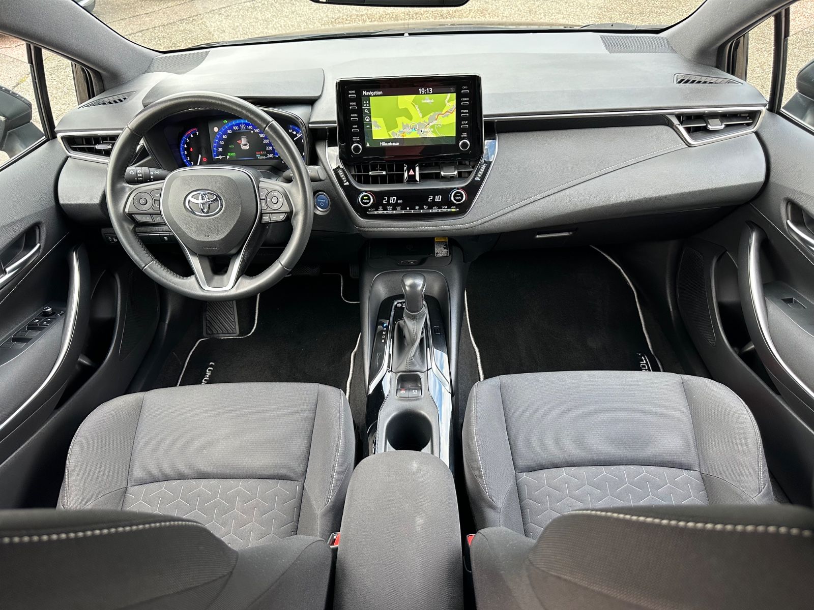 Toyota Corolla Touring Sports Hybrid - Samsaru's Car Outlet