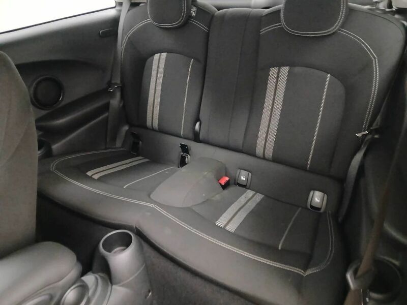 MINI Cooper SE 3T Essential Trim - Samsaru's Car Outlet