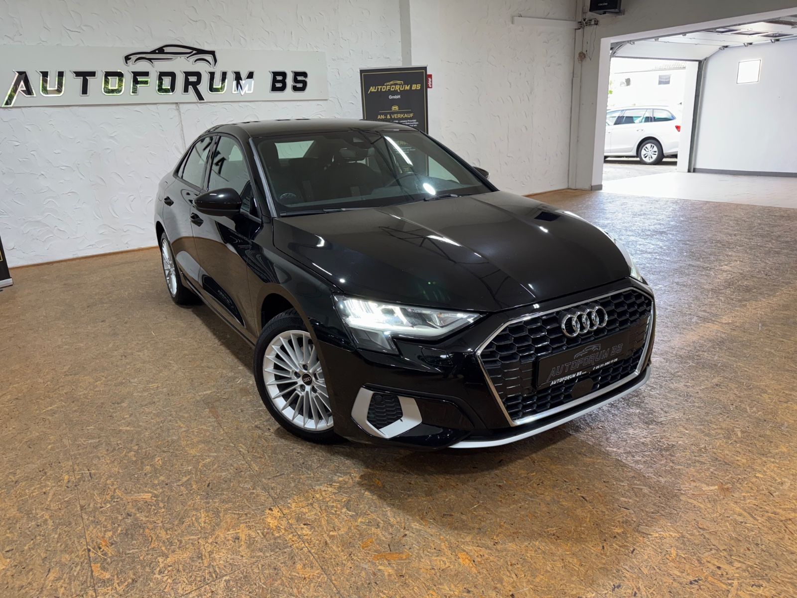 Audi A3 Limousine 35 TDI 2.0DSG/CAM/LED/SHZ/GARANTIE