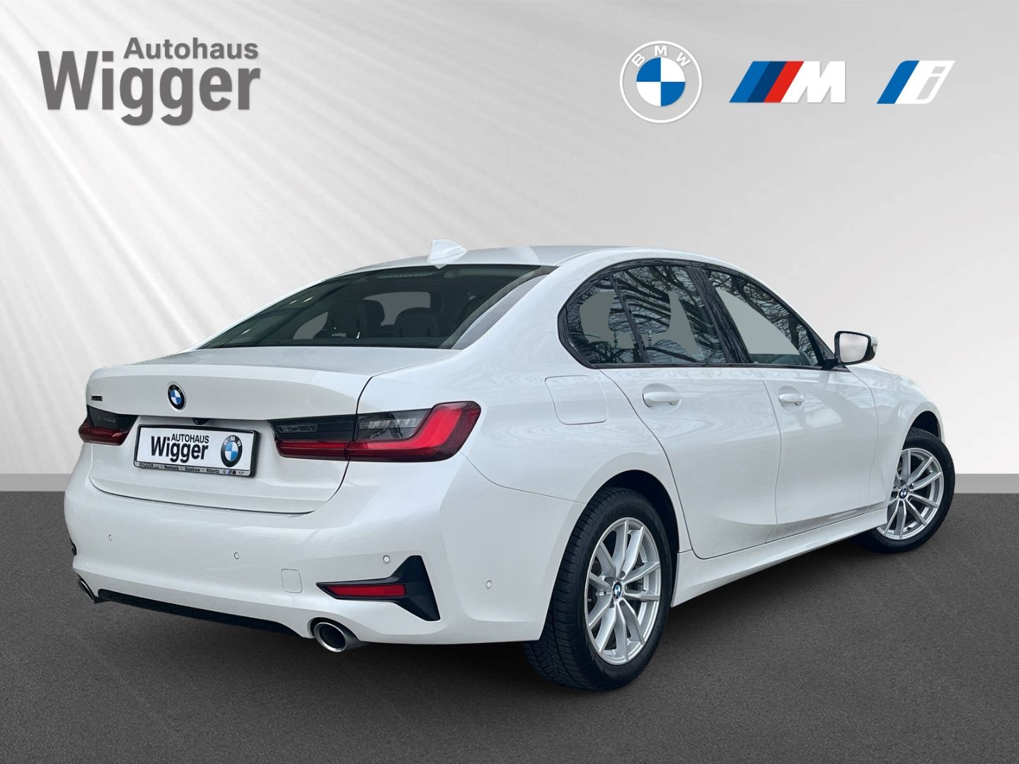 BMW 320 d Sport Line xDrive Limousine/Panodach/Navi