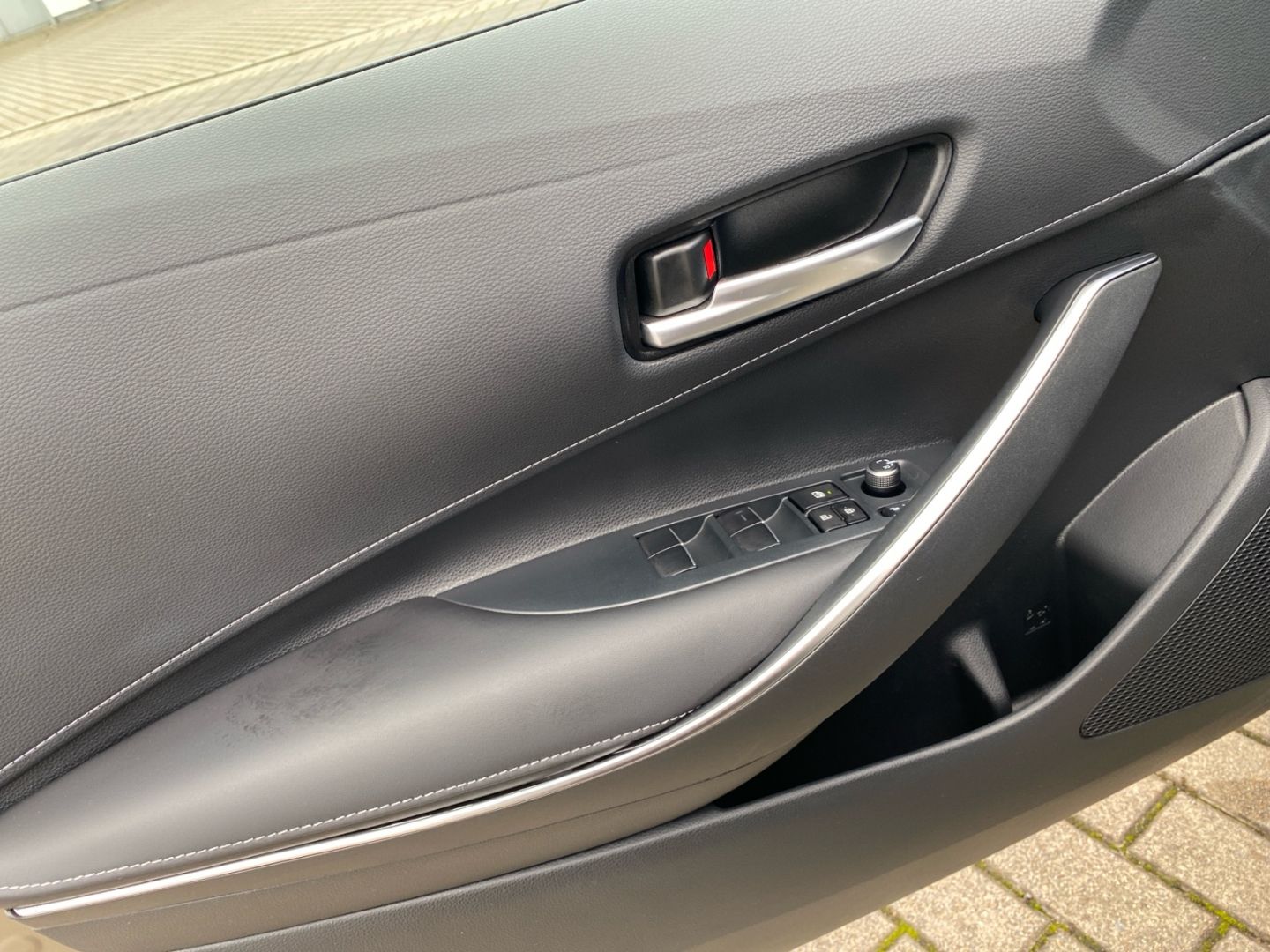 Toyota Corolla 1.8 Hybrid TS Team D *Navi*LED*CarPlay*