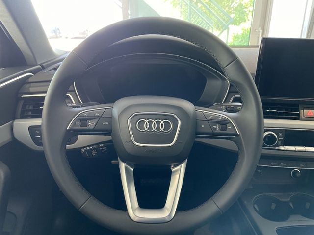Audi A4 Avant 35 TDI S tronic S line - Samsaru's Car Outlet