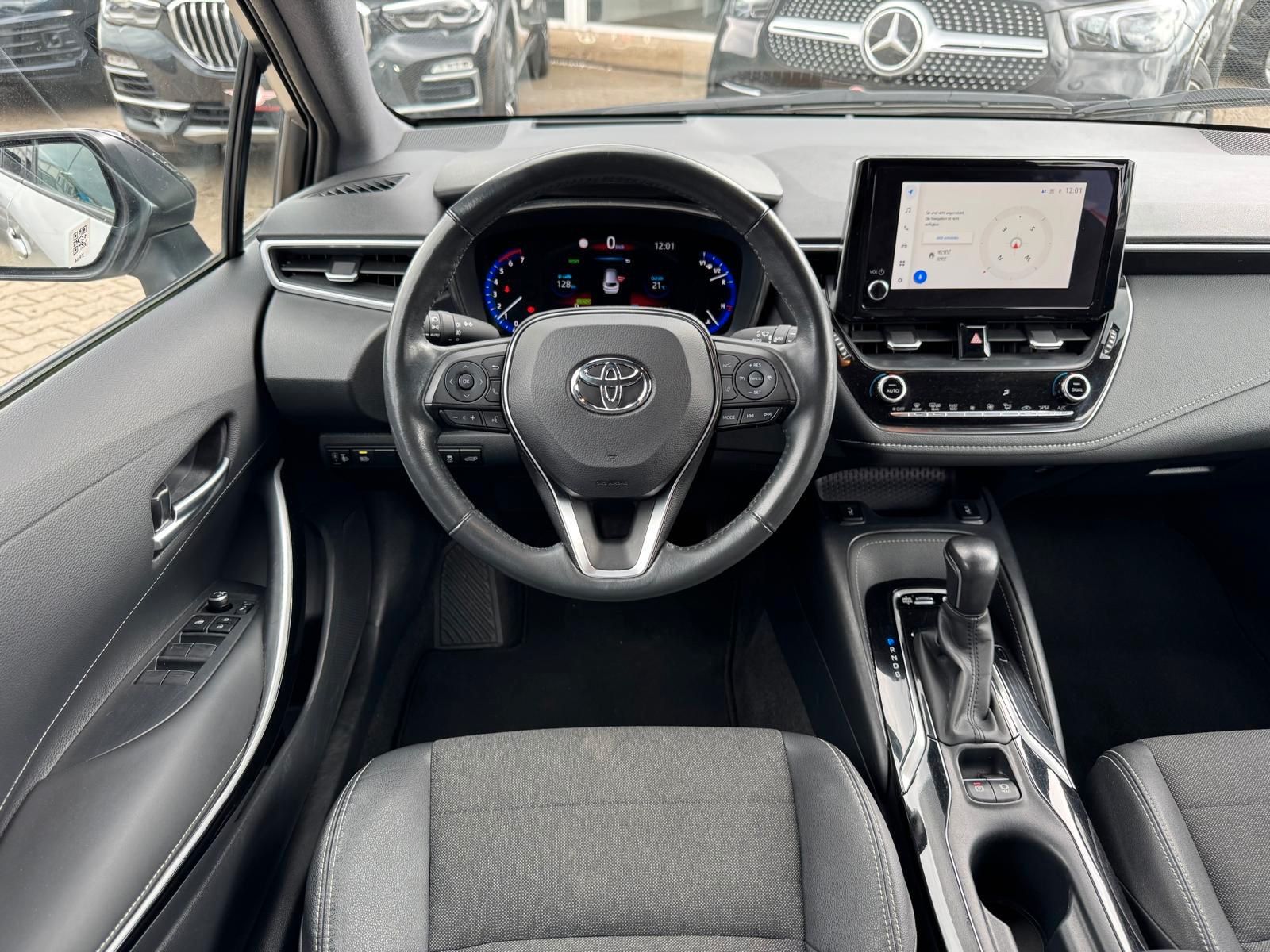 Toyota Corolla Touring Sports Hybrid Business Edition - Samsaru's Car Outlet