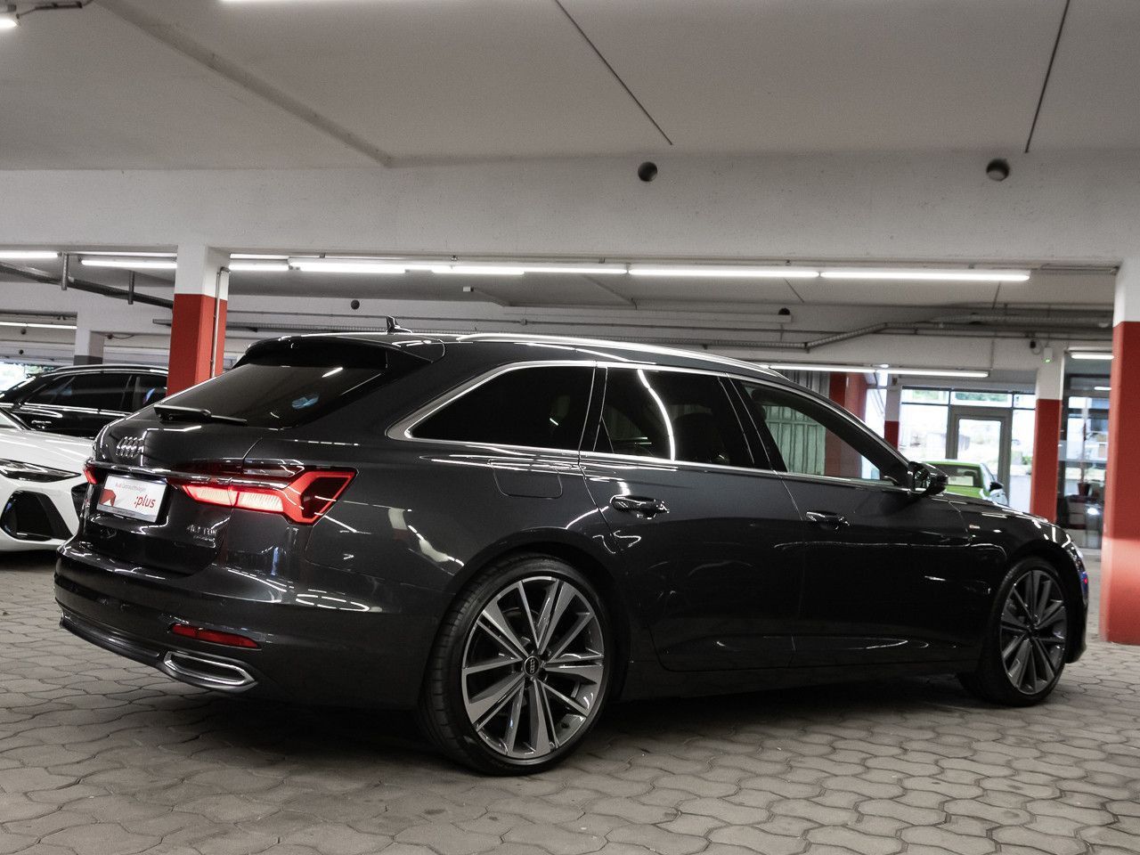 Audi A6 Avant 40 TDI quattro S line AHK Keyless 360