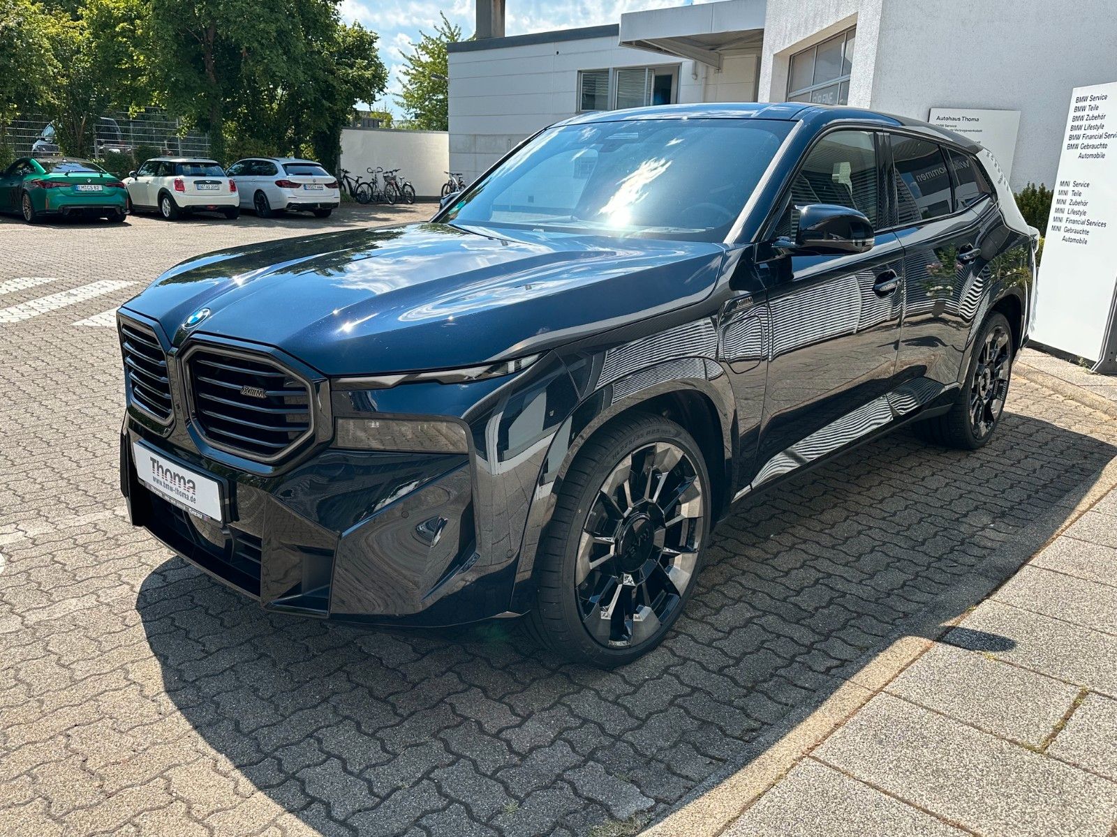 BMW XM 4.4 +Bowers/Wilkens +AHK +Multifunkt.sitze