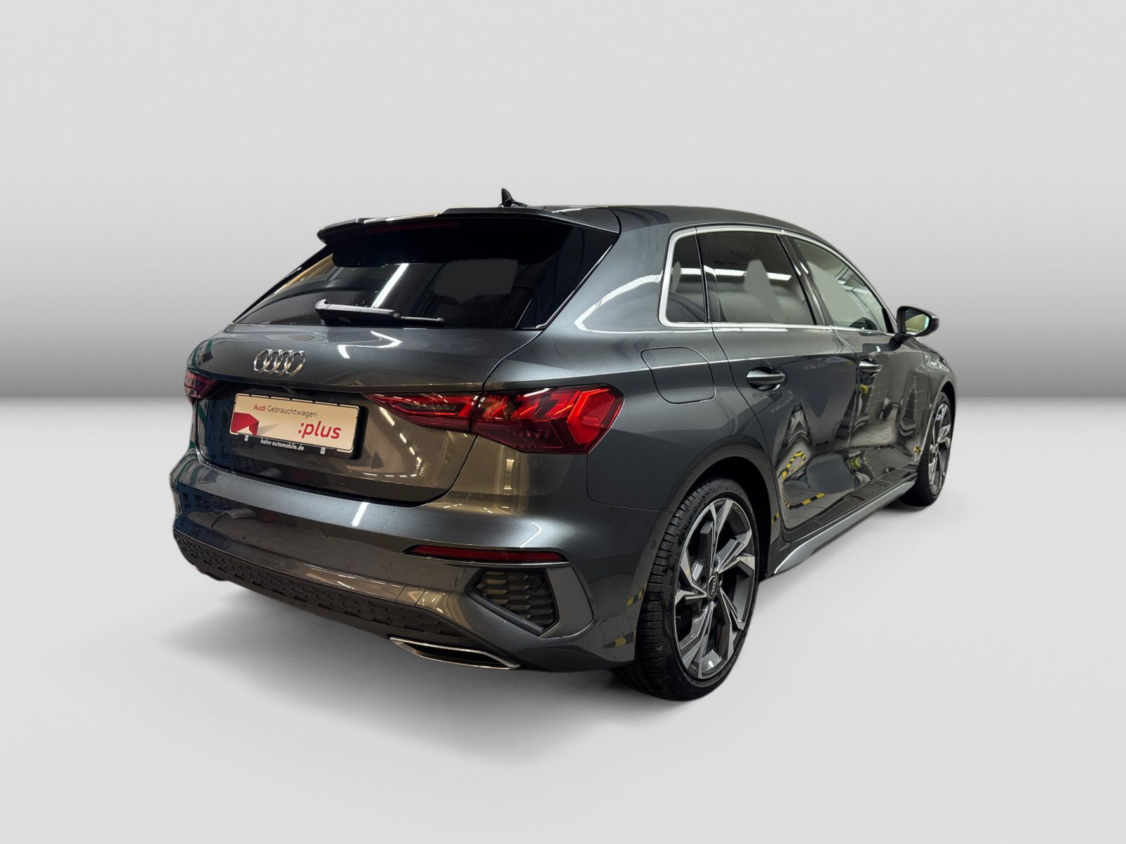 Audi A3 Sportback 35 TFSI S line Virtual CAM Carplay