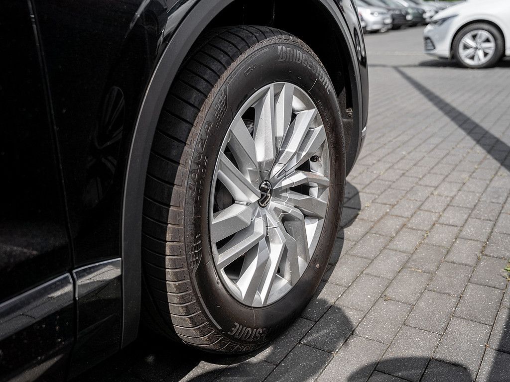 Volkswagen Touareg 3.0 V6 TDI Elegance 4M - Samsaru's Car Outlet