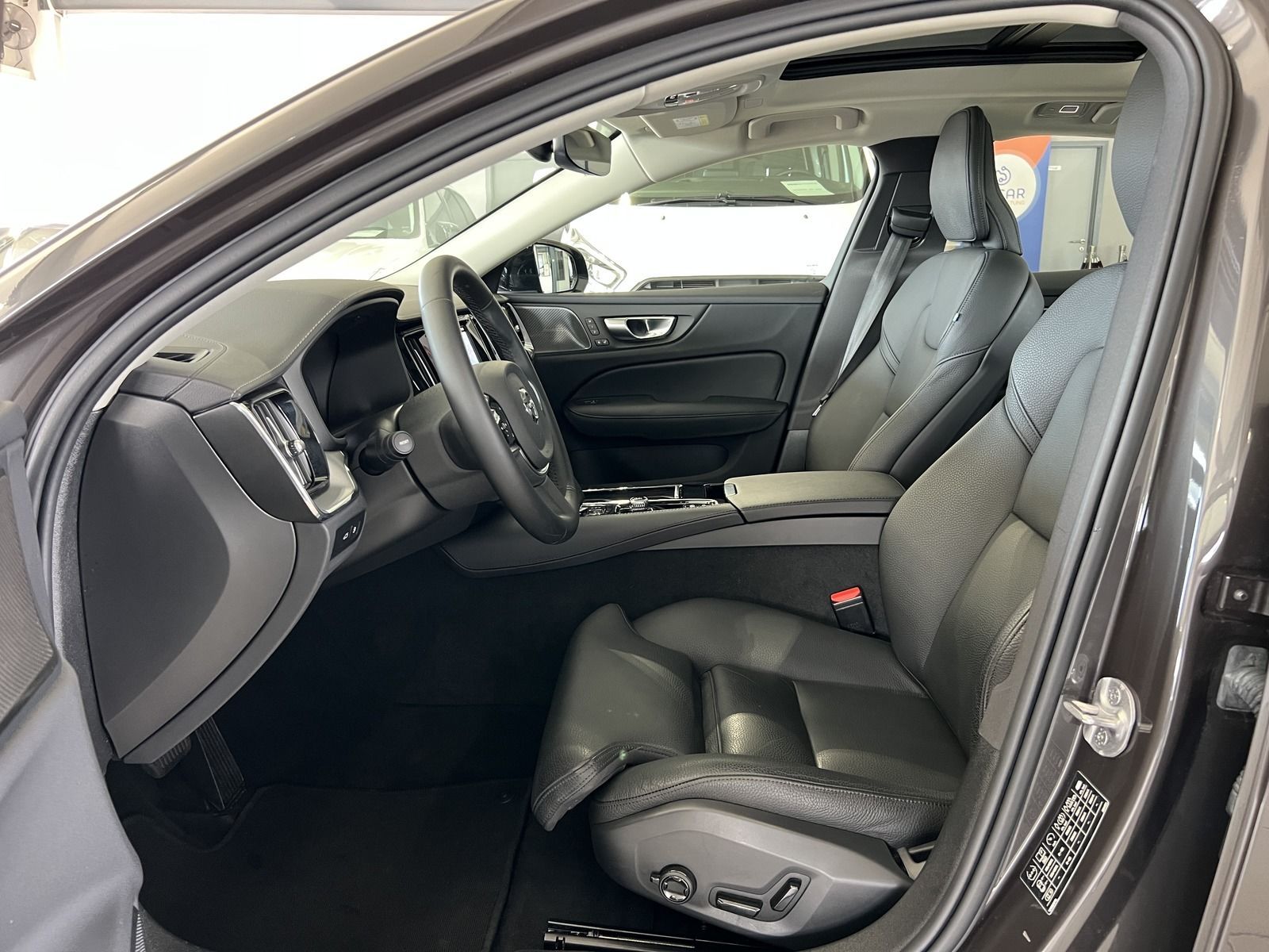 Volvo S60 T8 Ultimate Dark Recharge AWD 360° HeadUp