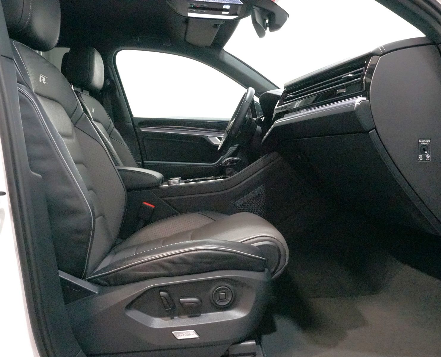 Volkswagen Touareg R-Line 4Motion 3.0 TDI*STDHZ*AHK*RfK