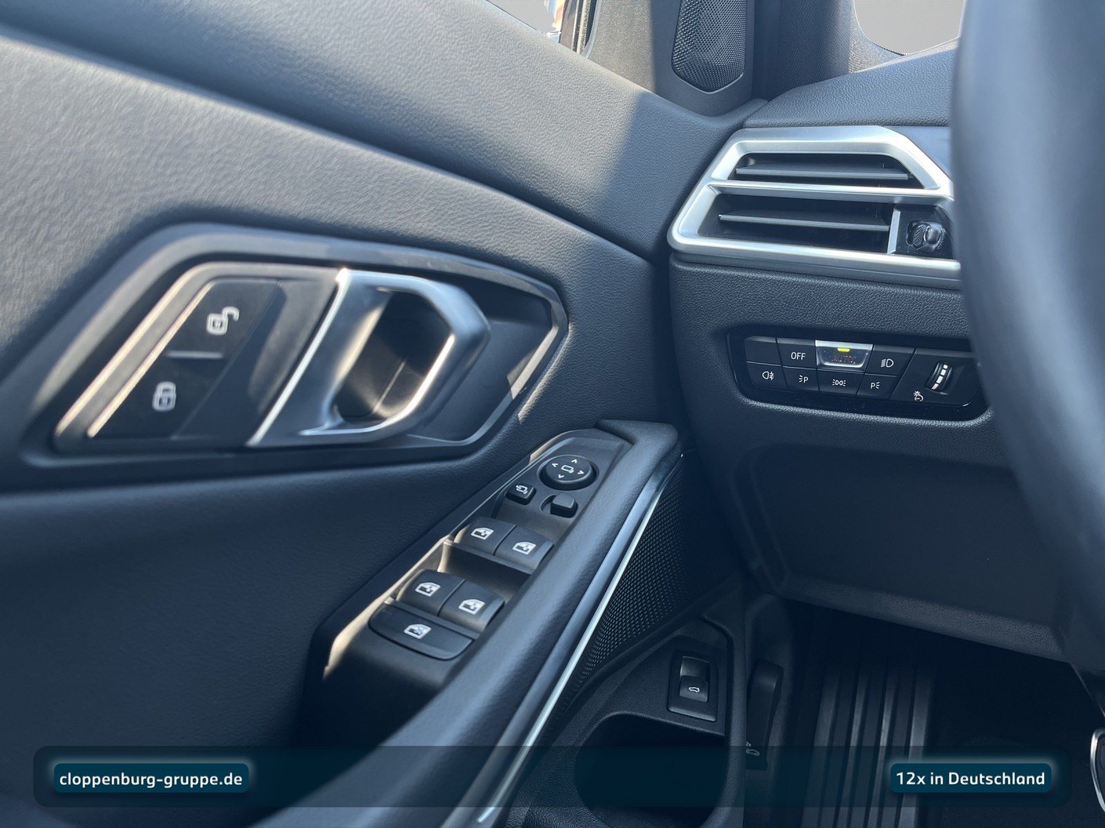 BMW 320i Touring M Sportpaket Head-Up+AHK+Navi+360°