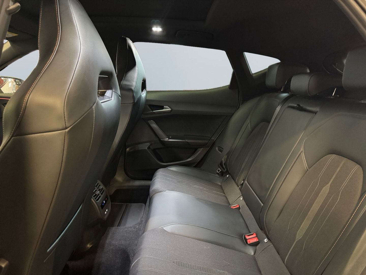 Cupra Formentor VZ 2.0 TSI 4Dr DSG *LED*AHK*Pano*Beats