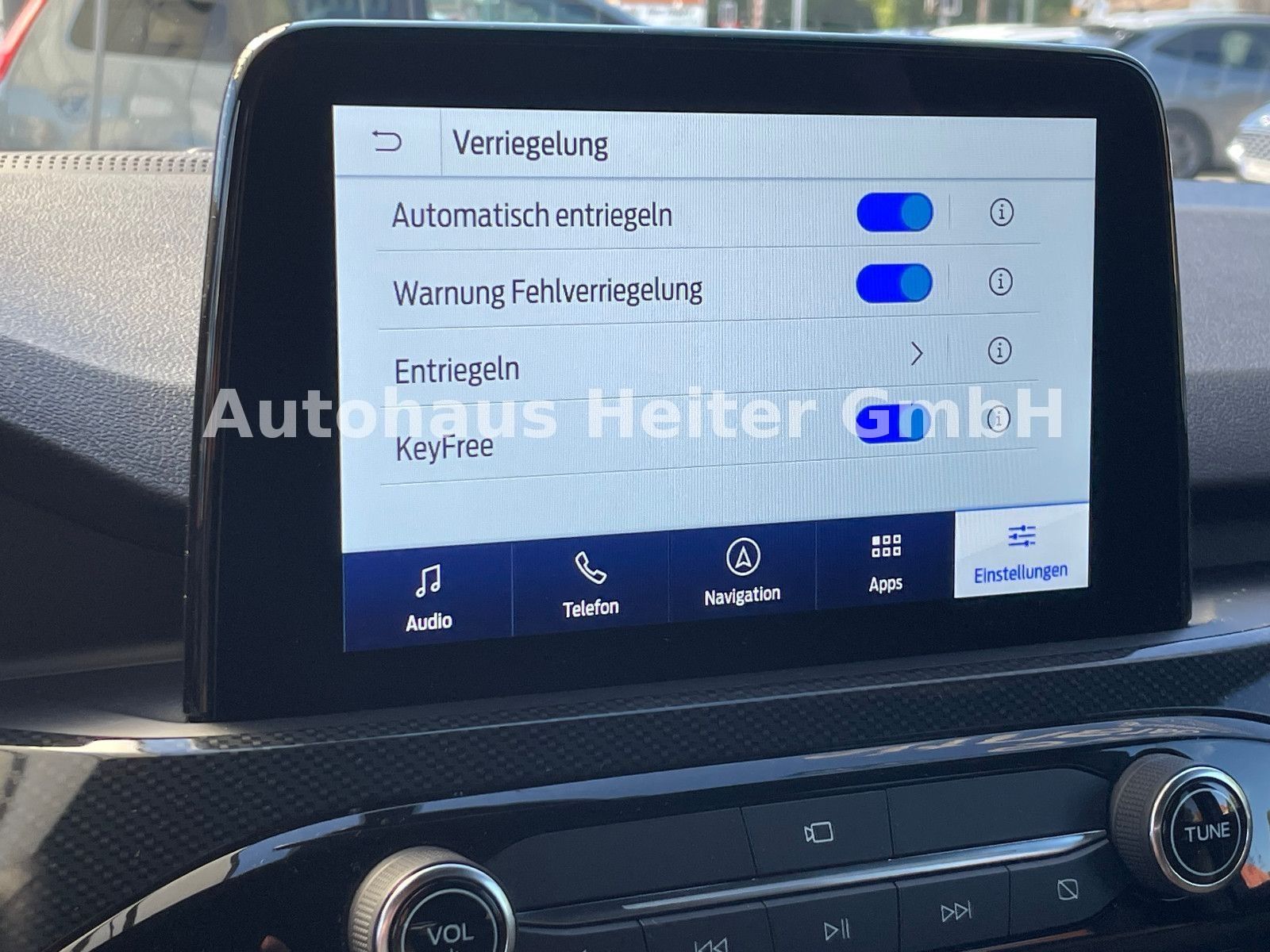 Ford Kuga PHEV ST-Line X - Samsaru's Car Outlet