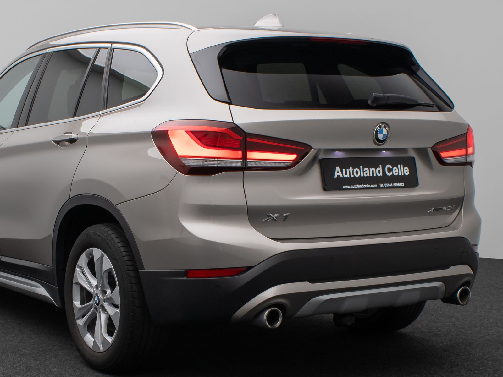 BMW X1 xD25d xLine - Samsaru's Car Outlet