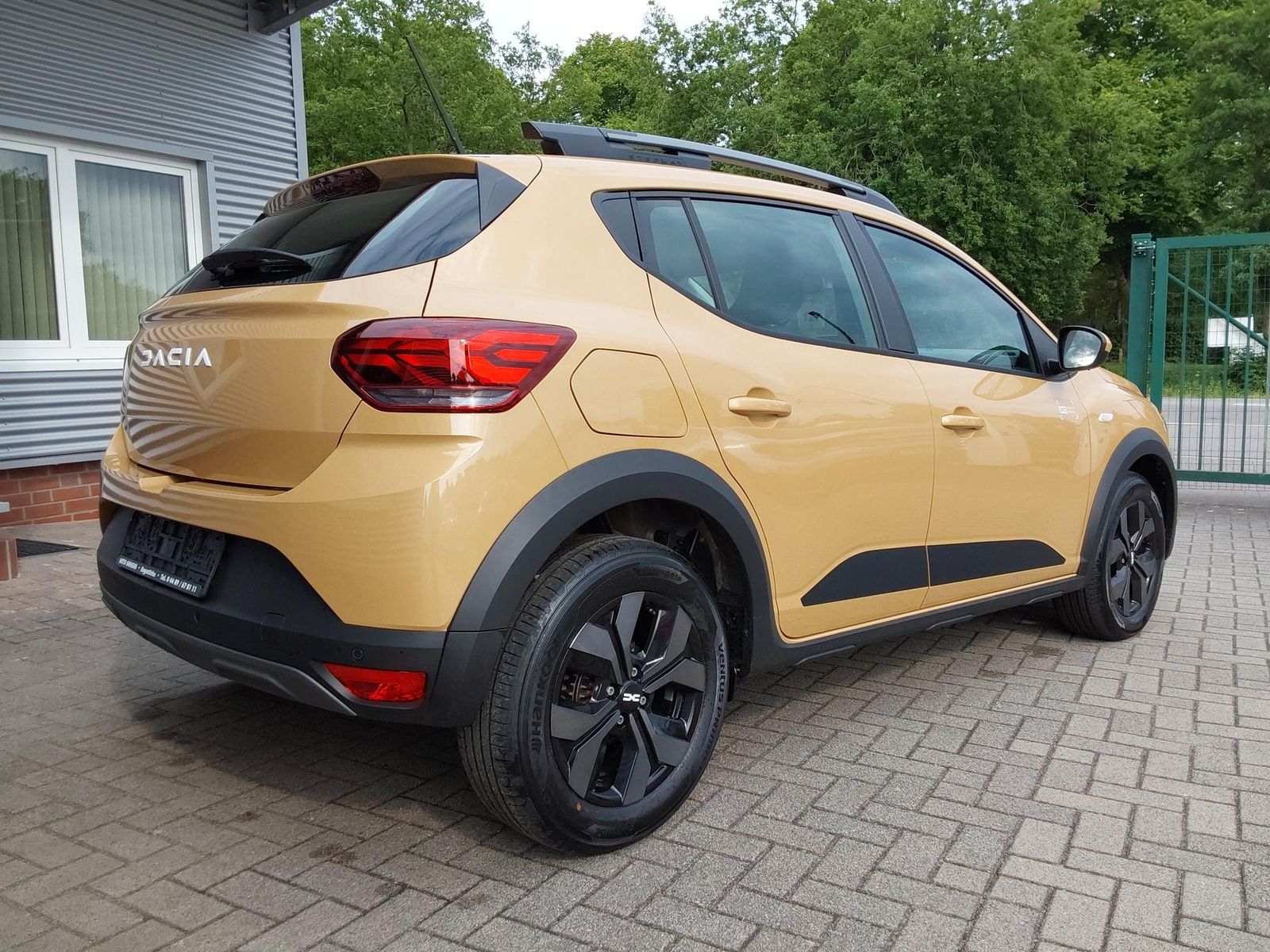 Dacia Sandero Stepway 1.0 TCe 90 CVT Expression AHK...