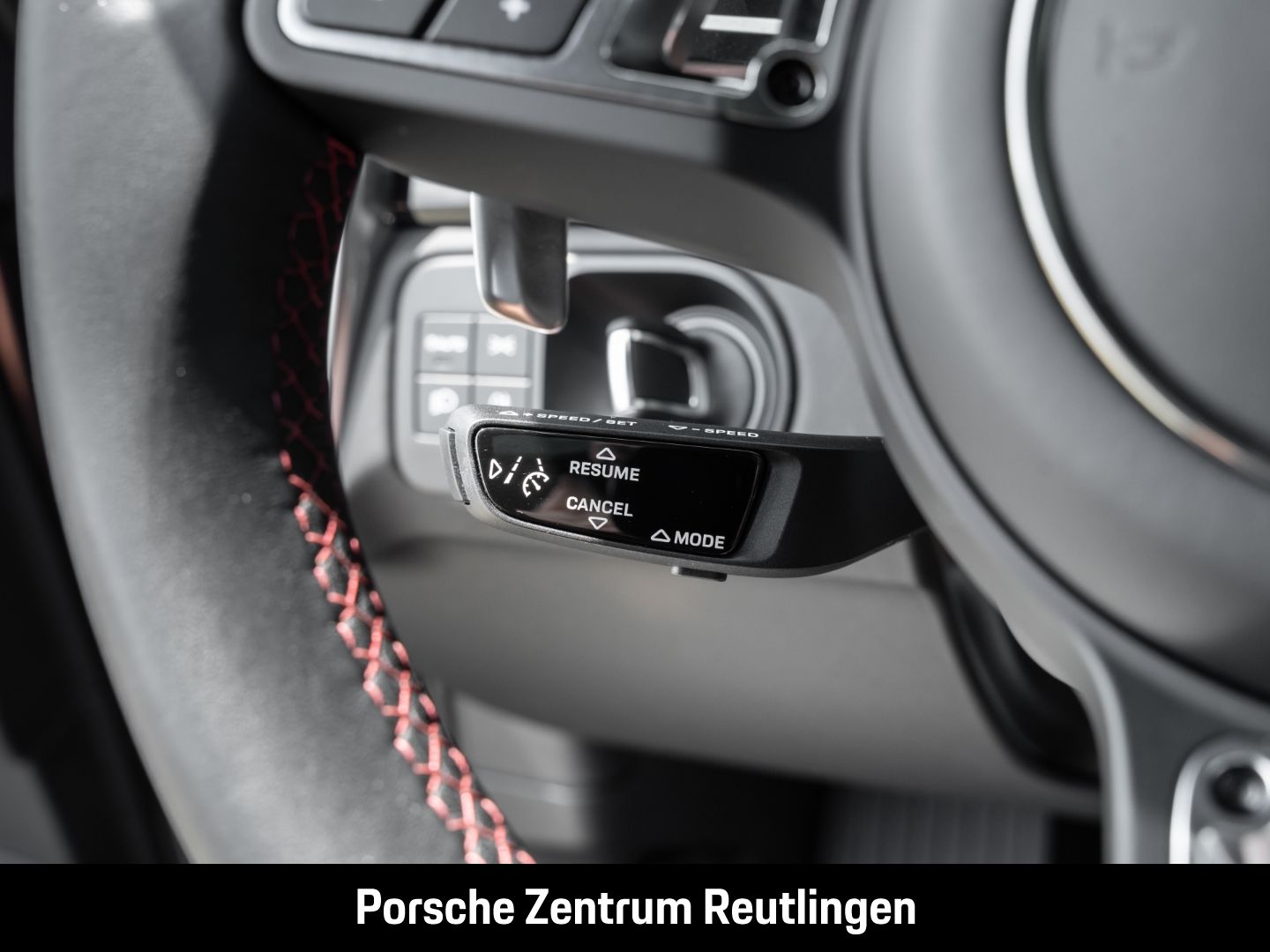 Porsche Cayenne Turbo Burmester Panorama Luftfederung
