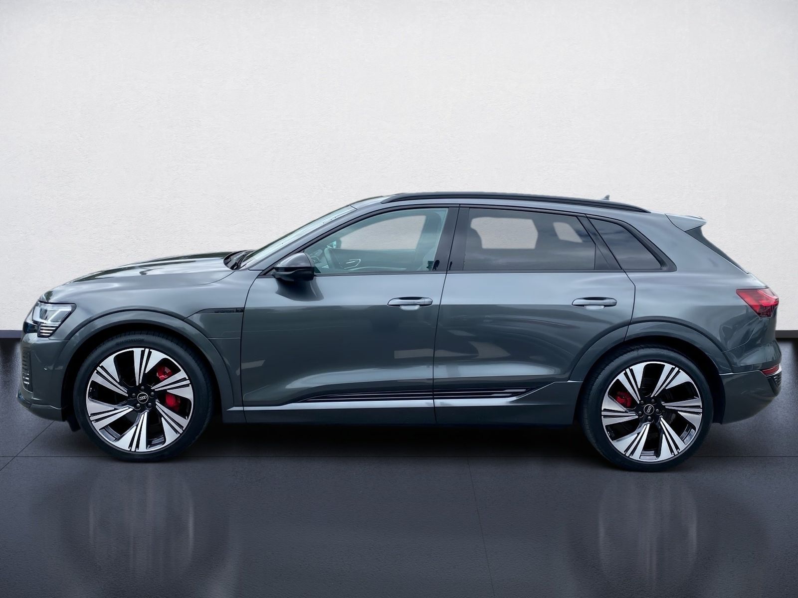 Audi Q8 e-tron 55 S line Edition quattro Matrix Navi