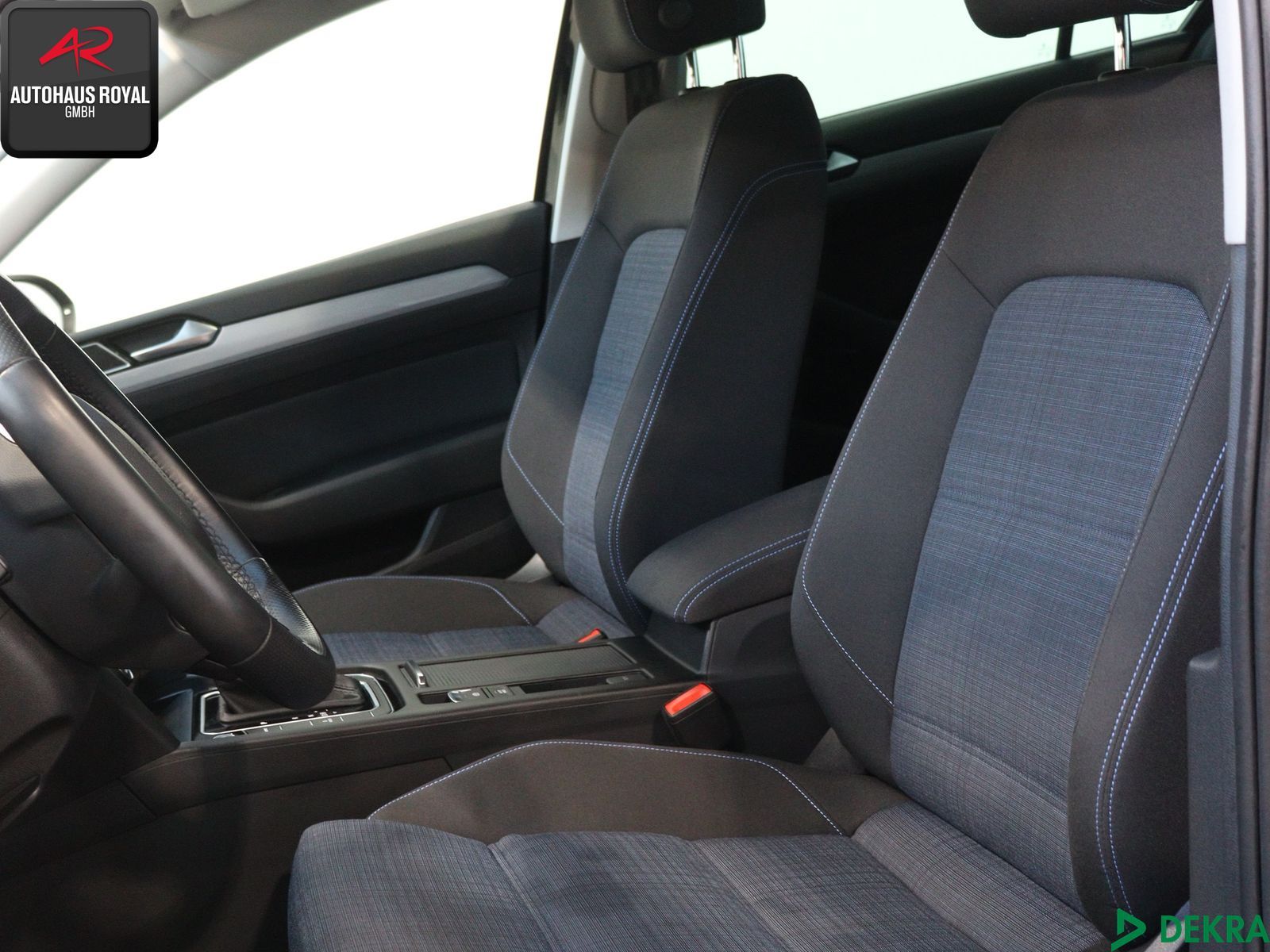 Volkswagen Passat 1.4 TSI GTE - Samsaru's Car Outlet