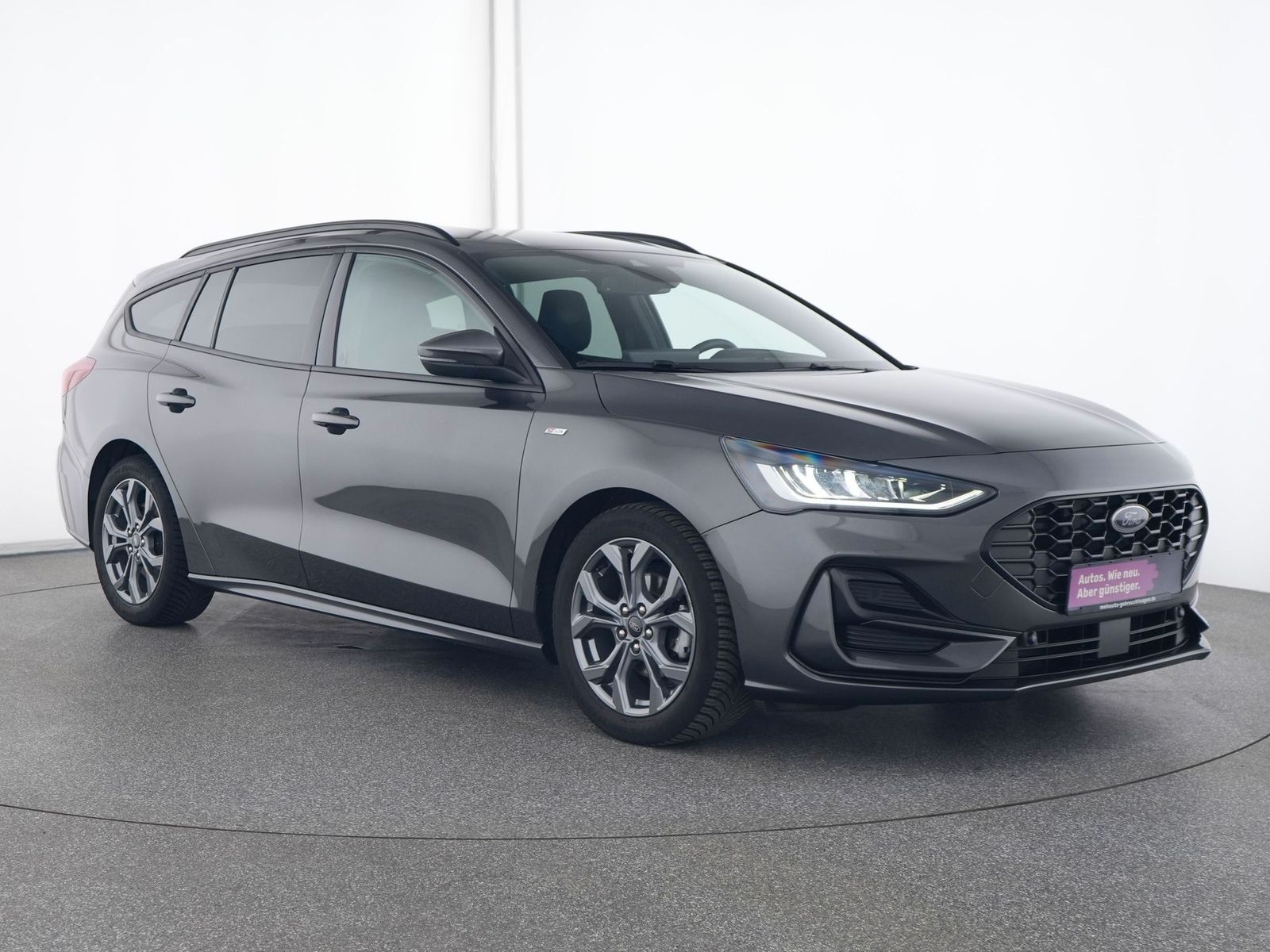 Ford Focus ST-Line X - Samsaru's Car Outlet