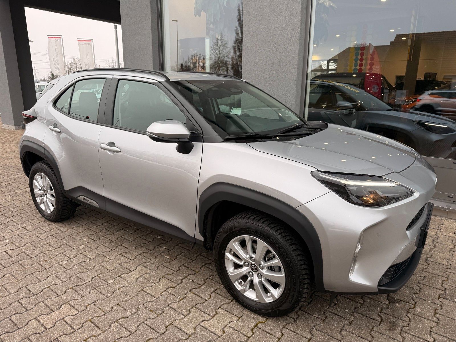 Toyota Yaris Cross 1.5l Hybrid*PDC,KAMERA,ACC,ALUFELGEN