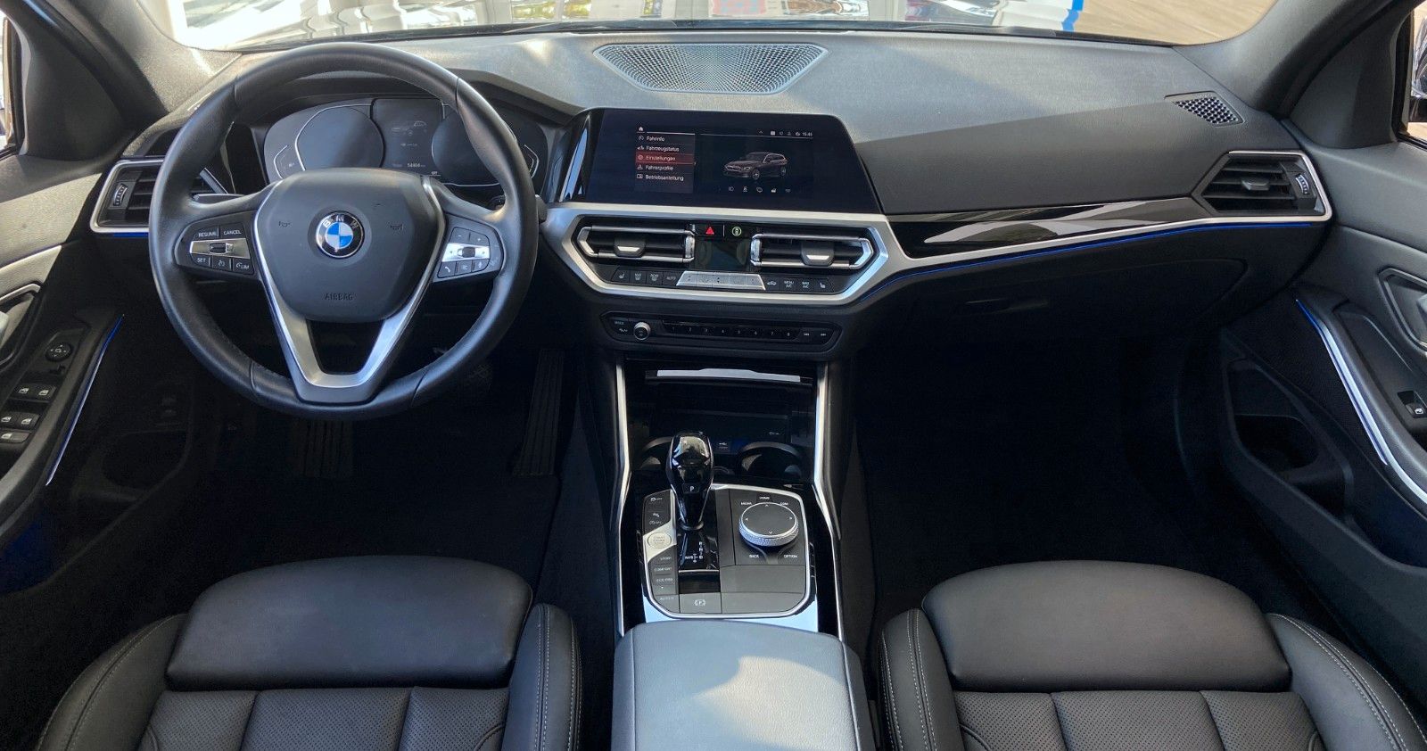 BMW 330i Touring Sport Line - Samsaru's Car Outlet