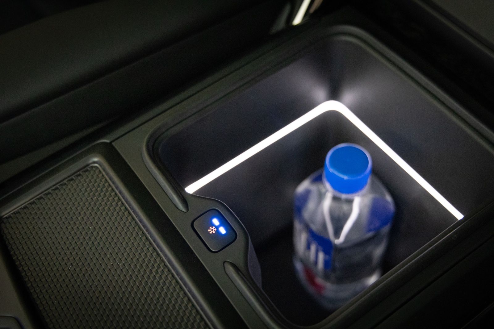 Range Rover Sport D350 First Edition - Samsaru's Car Outlet