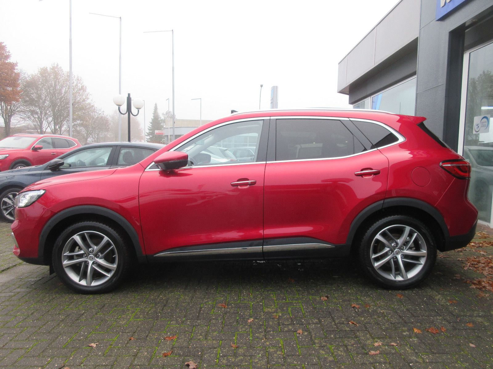 MG EHS 1.5TGI PLUG IN HYBR. LUXURY+MG PILOT PANO 18