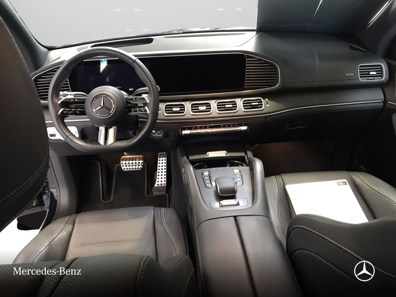 Mercedes-Benz GLE 450 d 4M AMG+NIGHT+PANO+360+AHK+MULTIBEAM+9G