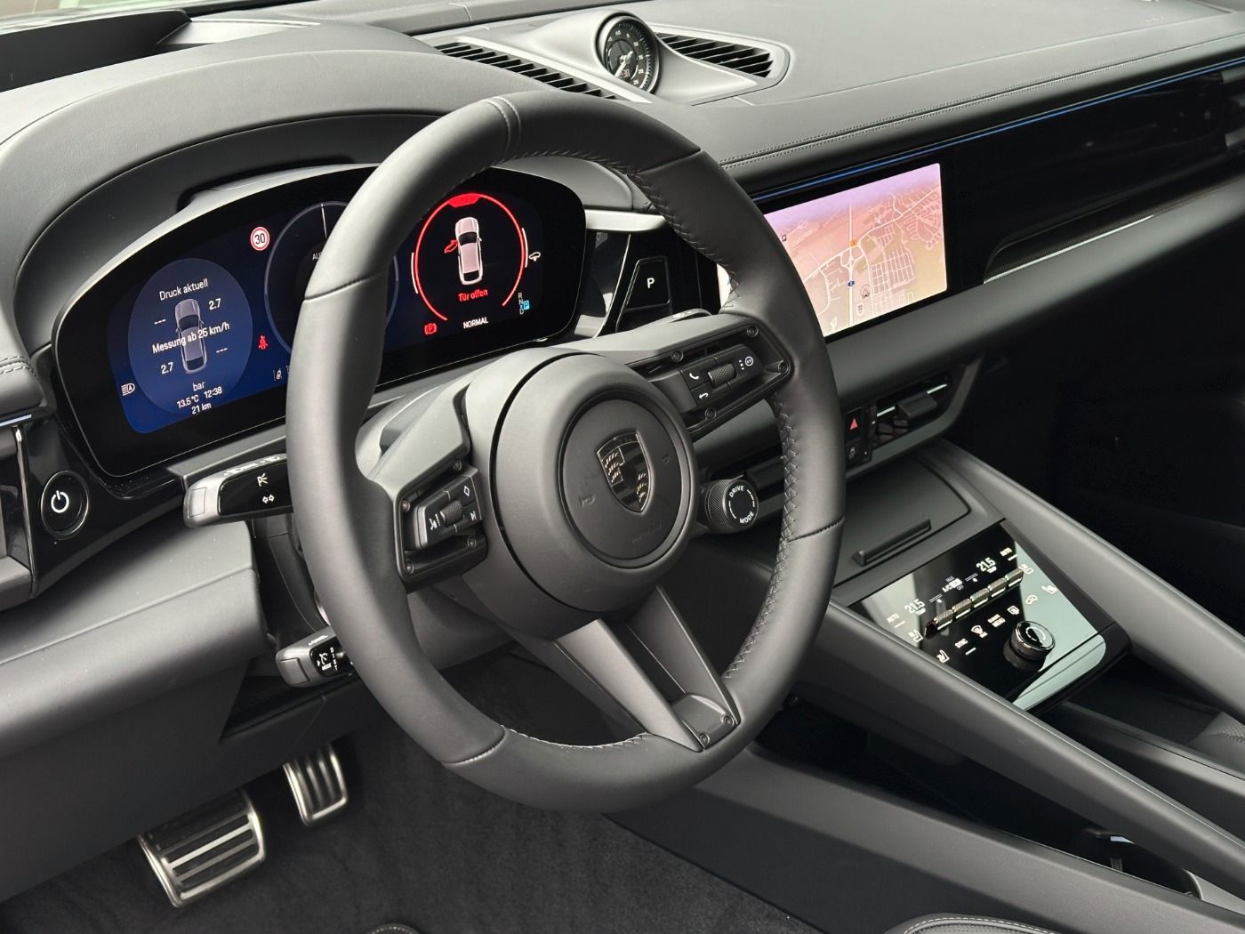 Porsche Macan Turbo PANO Sitzbelüftung 360°