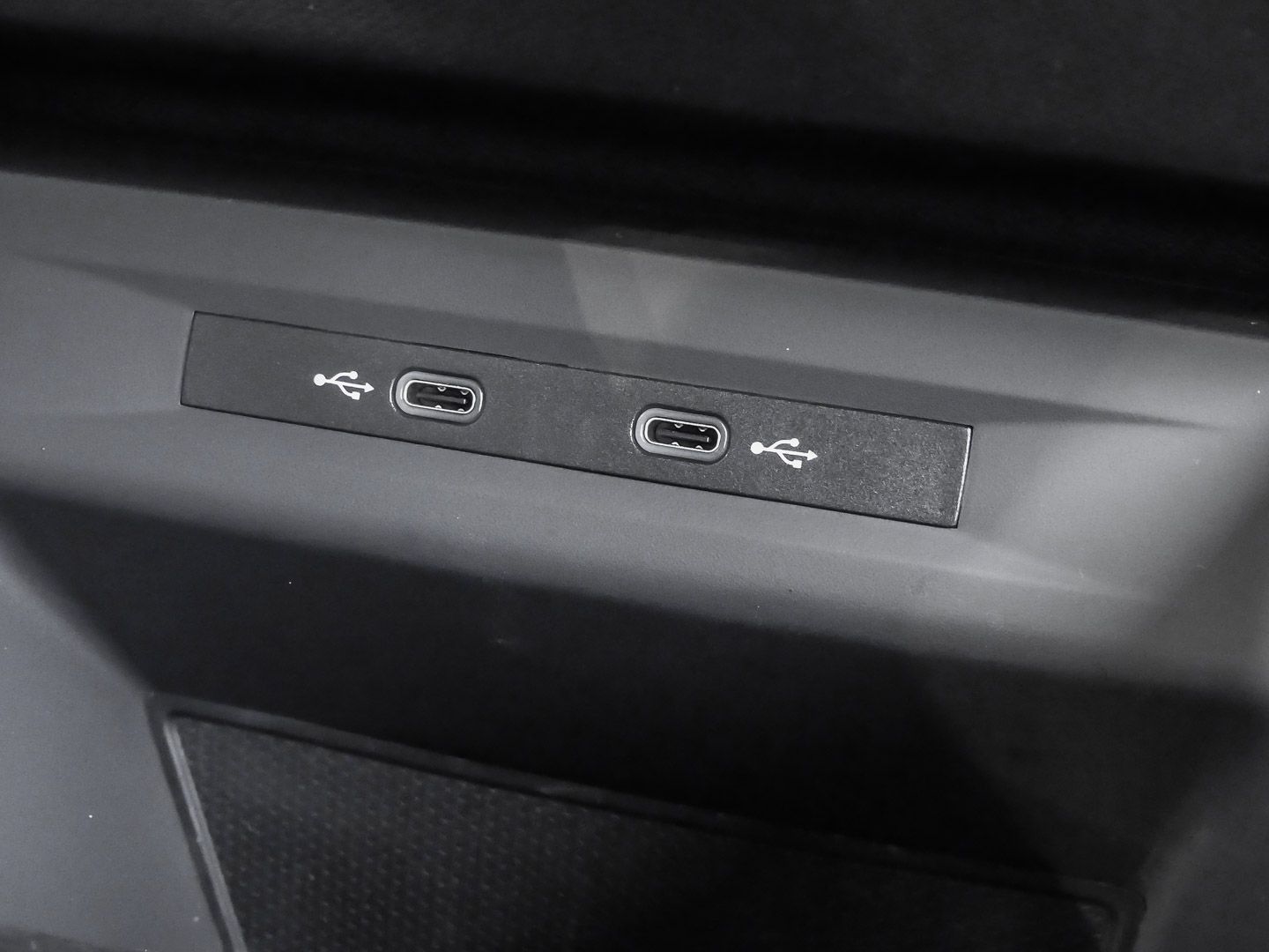 Cupra Formentor VZ 2.0 TSI 4Drive DSG PANO+RFK+LED+SHZ