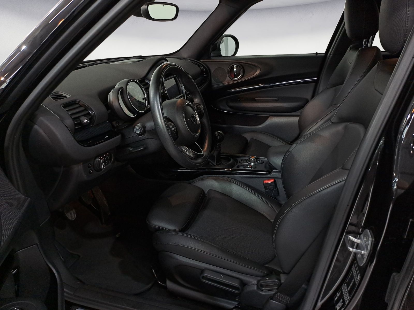MINI Clubman Cooper - Samsaru's Car Outlet