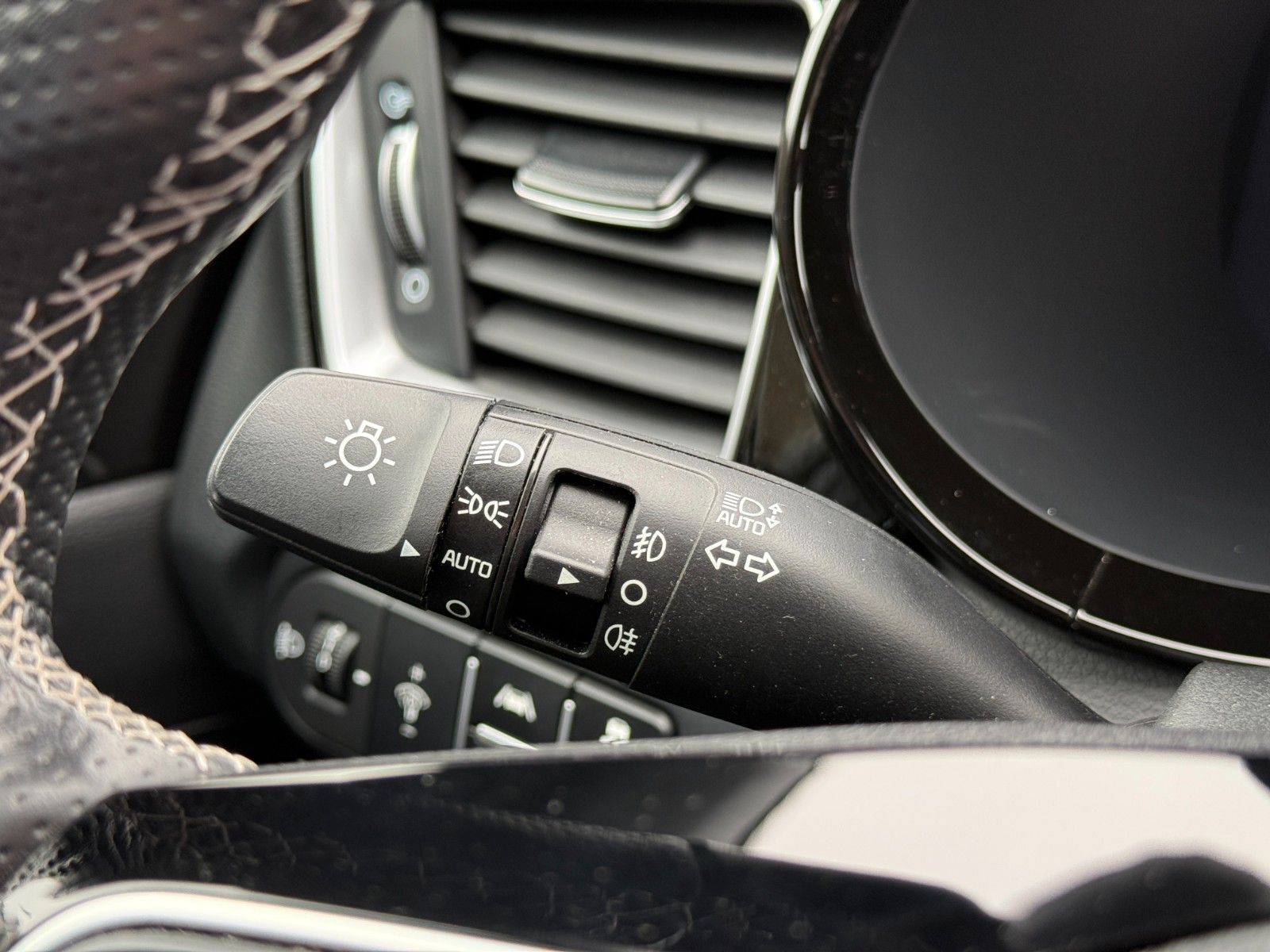 Kia XCeed 1.6 T-GDI DCT7 GT-Line - Samsaru's Car Outlet