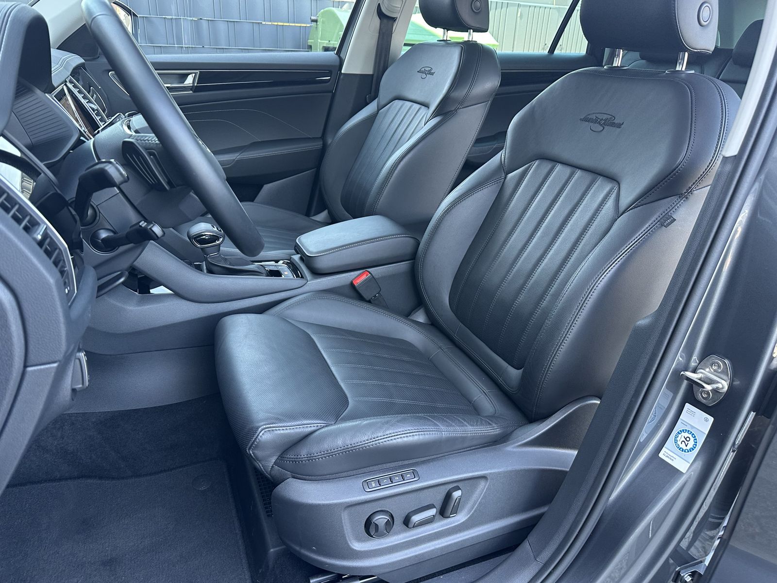Skoda Kodiaq 4x4 L&K NAV+MATRIX+360+PANO+AHK+STANDHEIZ