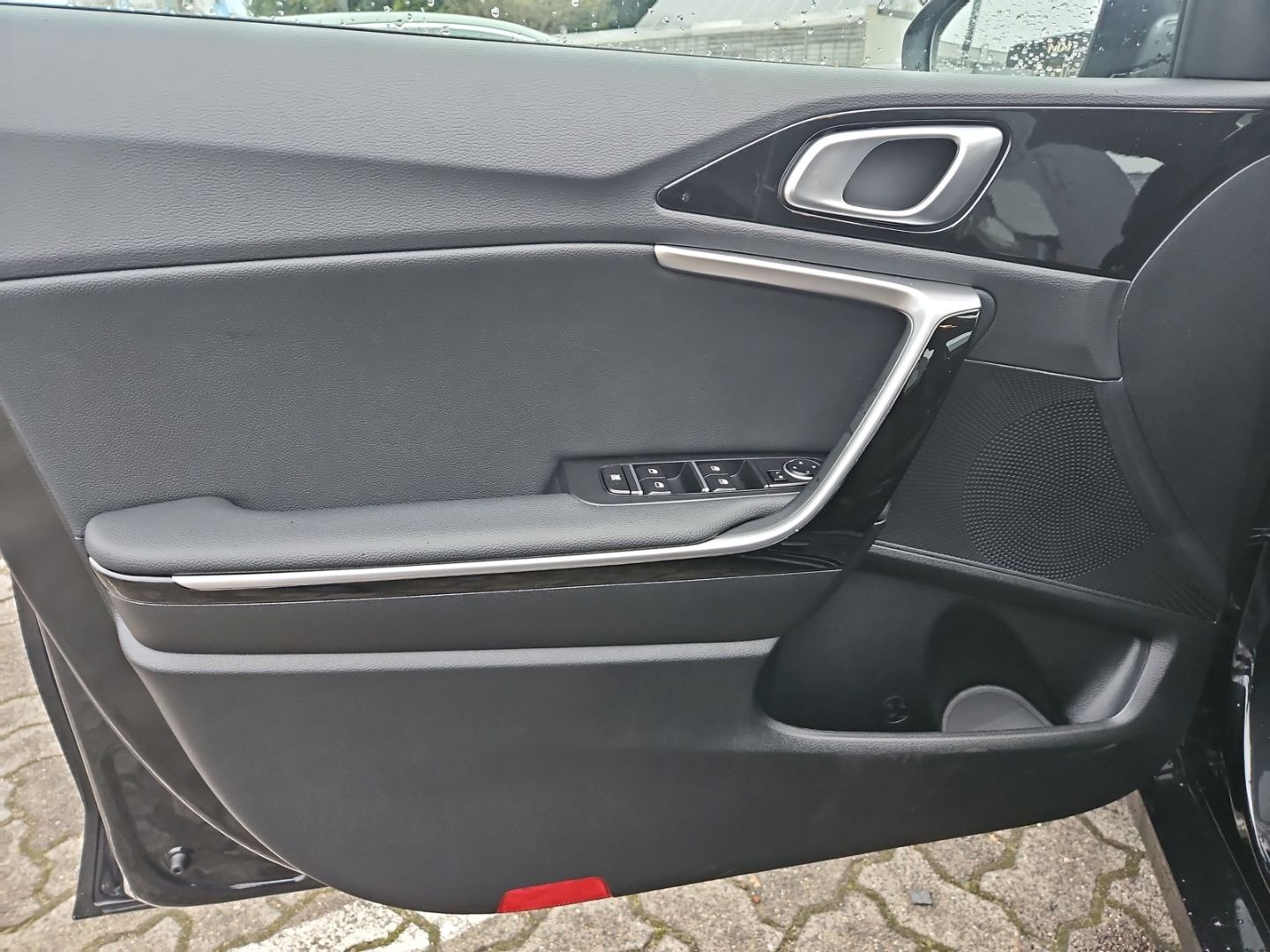 Kia Ceed Lim 1.0T Vision Komfort - Samsaru's Car Outlet